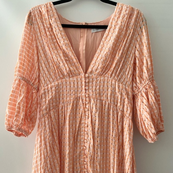 Esther & Co Dresses & Skirts - Never worn size 14 Esther & Co peach maxi dress